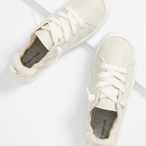 NWT Mariah Scrunch back sneakers size 12 women’s